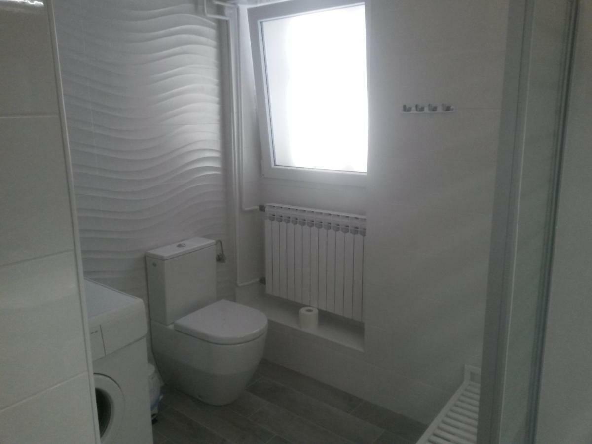 Apartment Sandra Vodice Esterno foto