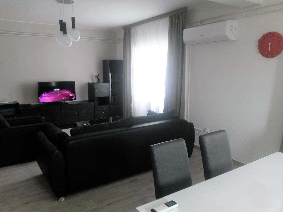 Apartment Sandra Vodice Esterno foto