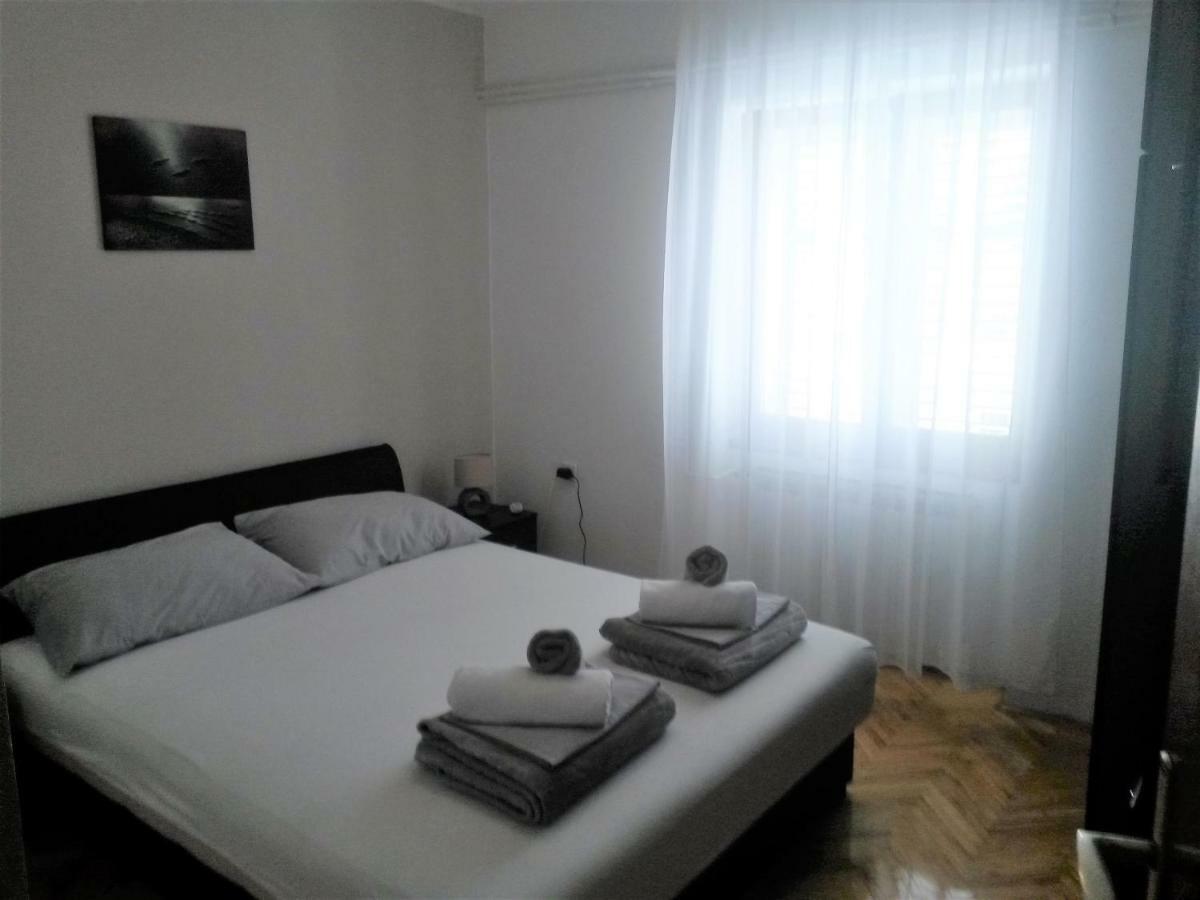 Apartment Sandra Vodice Esterno foto